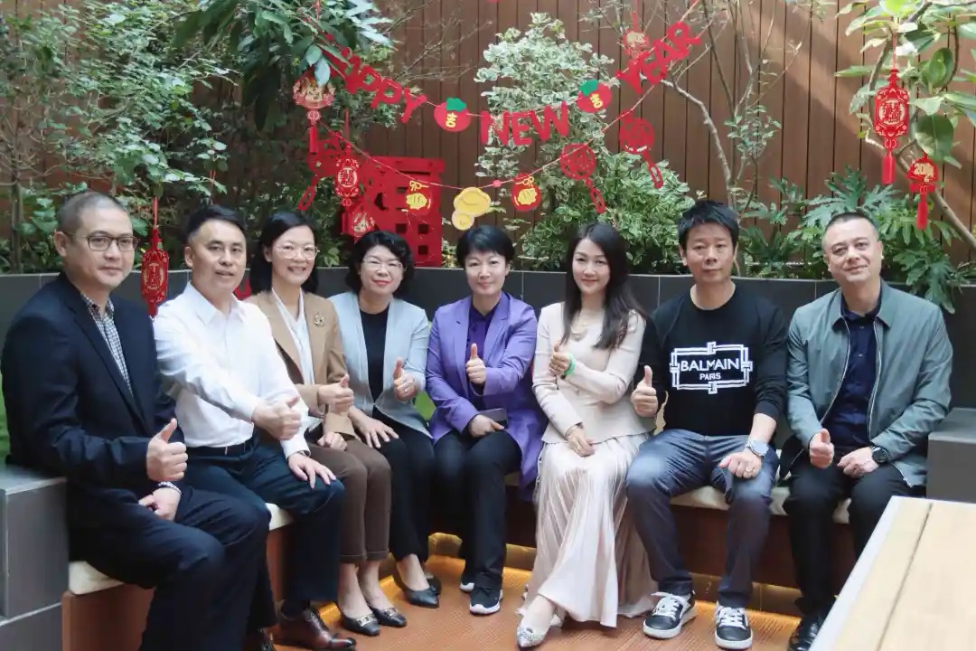 领导关怀 | 热烈欢迎中共肇庆市委常委、统战部领导一行莅临乐虎国际lehu88调研指导
