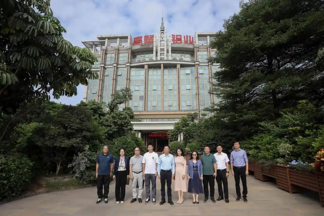 领导关怀 | 肇庆市市委副书记、市长许晓雄领导一行莅临乐虎国际lehu88调研指导